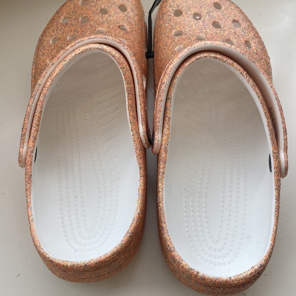 CROCS Unisex Classic Glitter Clog - Picture 3 of 5